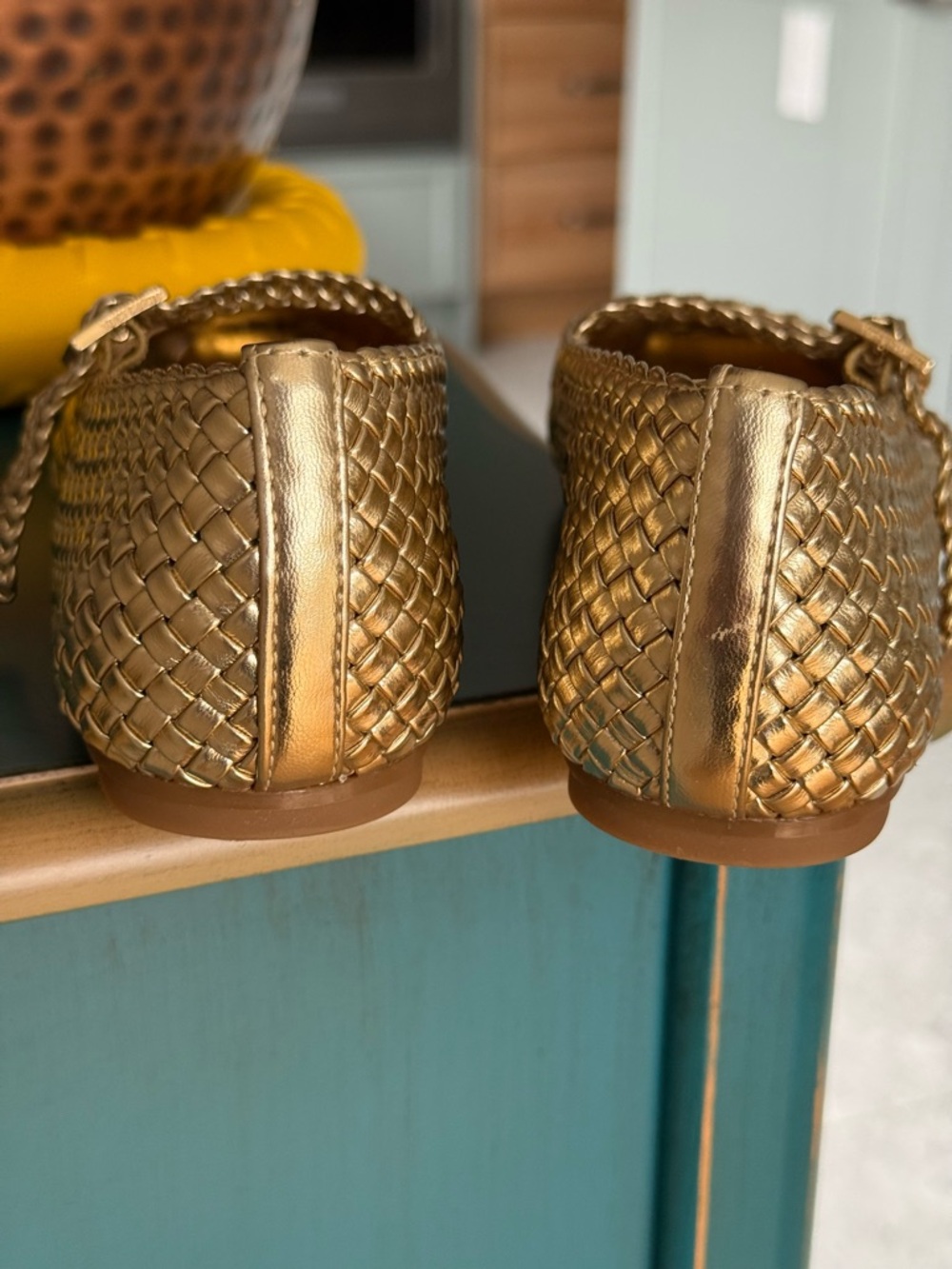 Vince Camuto Metallic Gold Woven Mary Jane Flats - new without box (6.5/37) - Picture 6 of 11